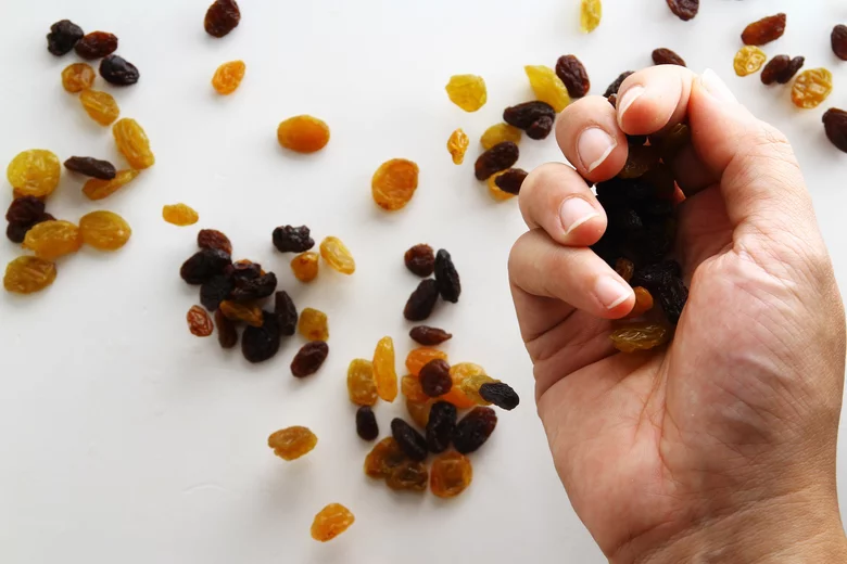 Weight loss benefits of dry fruits